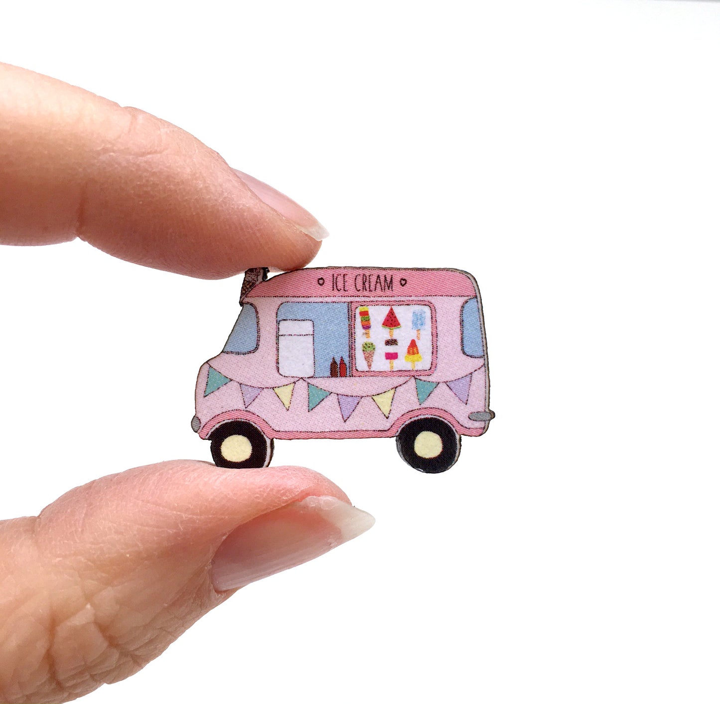 Ice cream van wooden pin - Cute summer badge