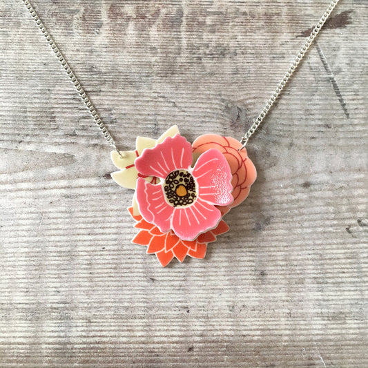 Pink layered flower 3D pendant necklace
