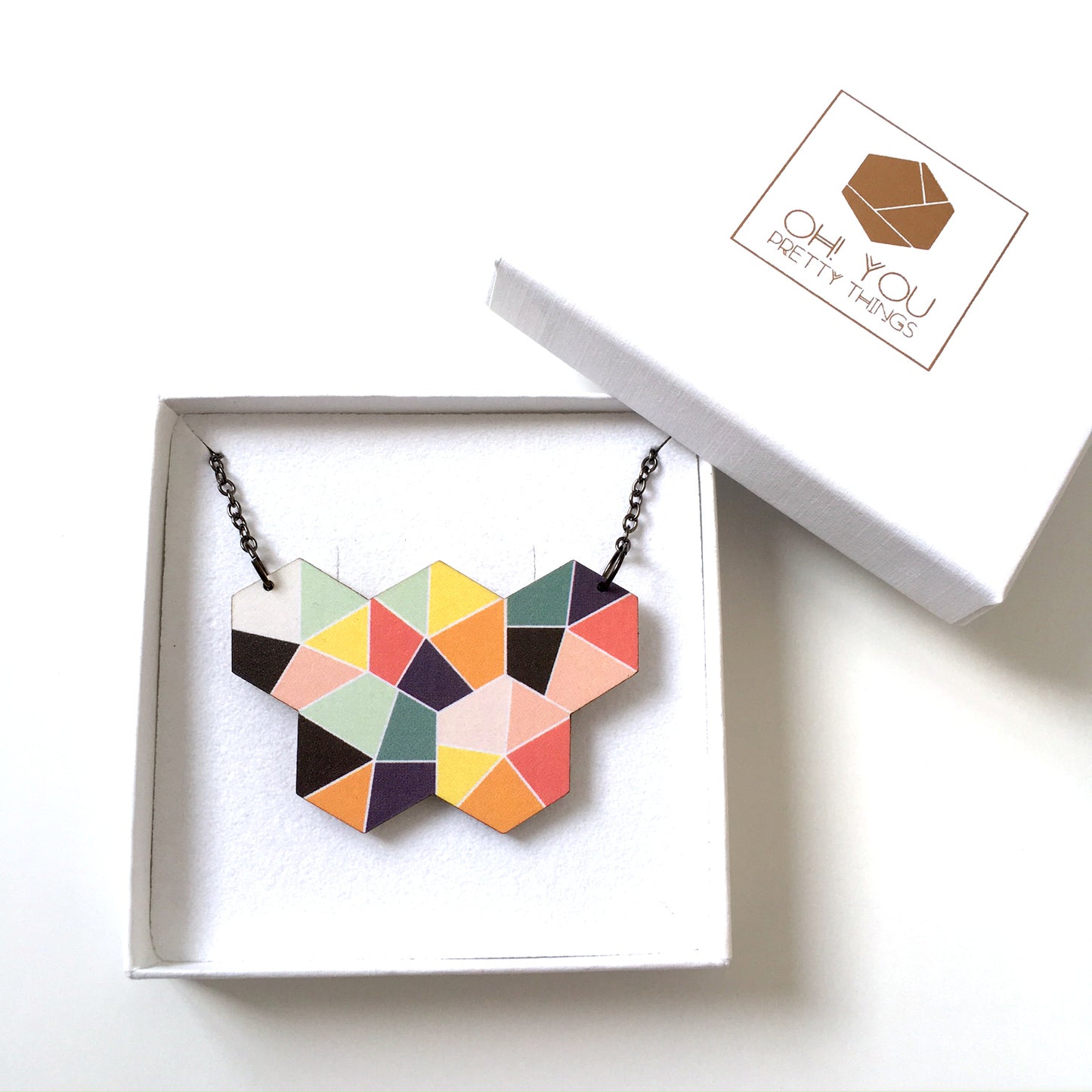Geometric design multicolour hexagon pendant necklace