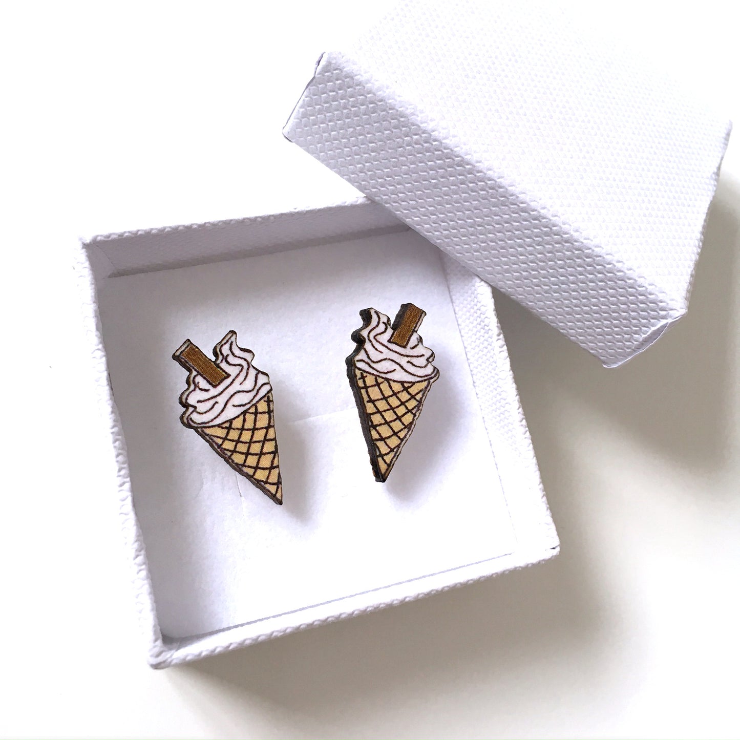 Ice cream stud earrings - Laser cut jewellery