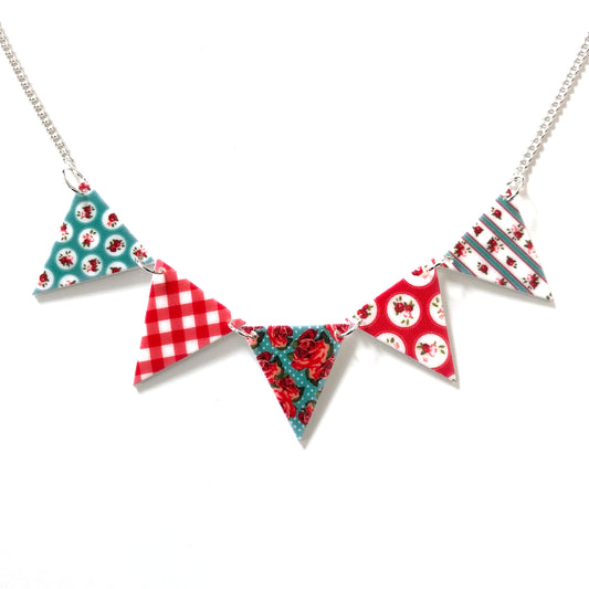 Bunting flag necklace - English roses pattern - Summer jewellery